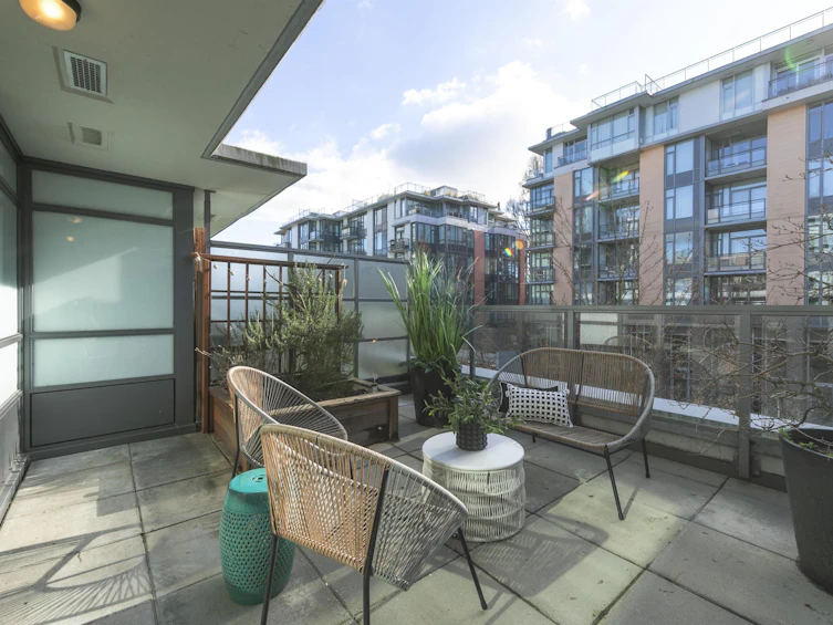 374-2080 W Broadway, Vancouver, BC, V6J 0C7 - 33