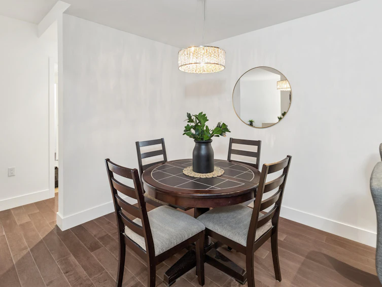 406-210 W 13 Street, North Vancouver, BC, V7M 1N7 - 5