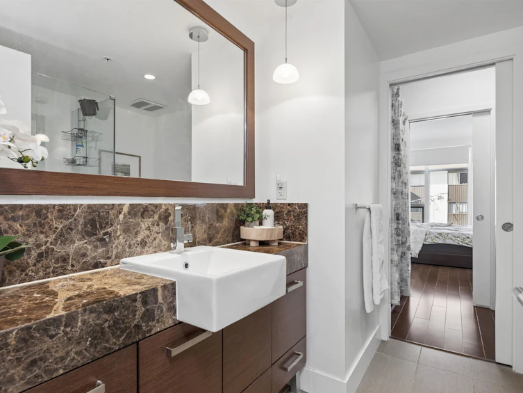 406-210 W 13 Street, North Vancouver, BC, V7M 1N7 - 15