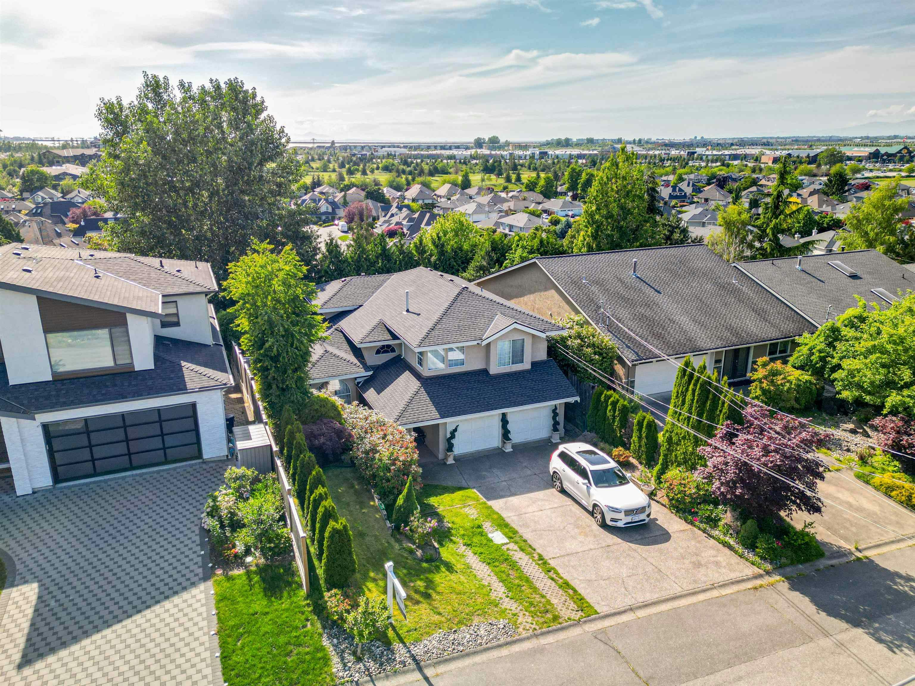 1641 53a Street, Delta, BC, V4M 3G3