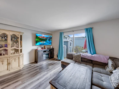 35-22411 124 Avenue - 4