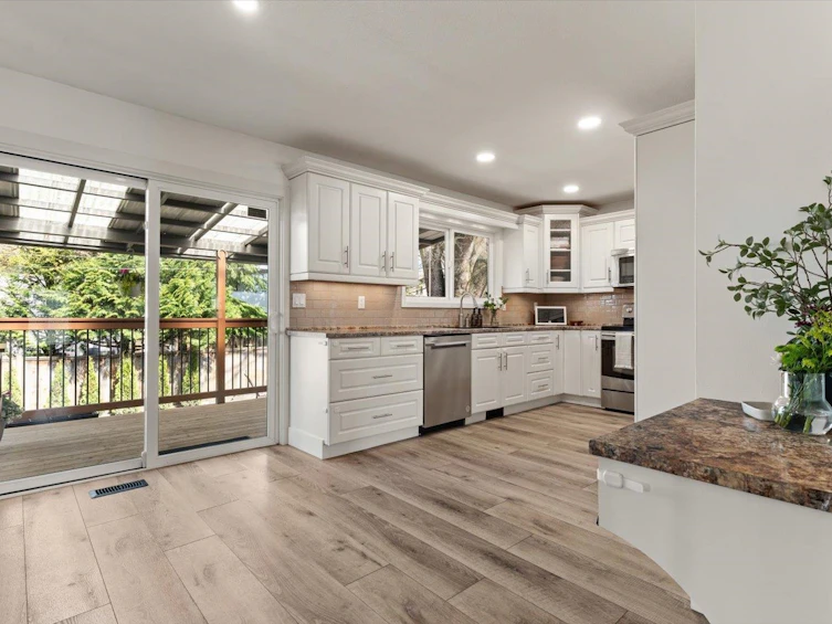 45201 Redwood Avenue, Chilliwack, BC, V2R 1W2 - 15