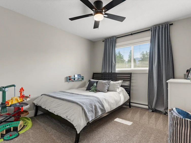 45201 Redwood Avenue, Chilliwack, BC, V2R 1W2 - 28