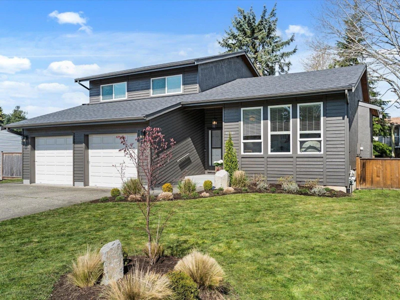 45201 Redwood Avenue, Chilliwack BC V2R 1W2