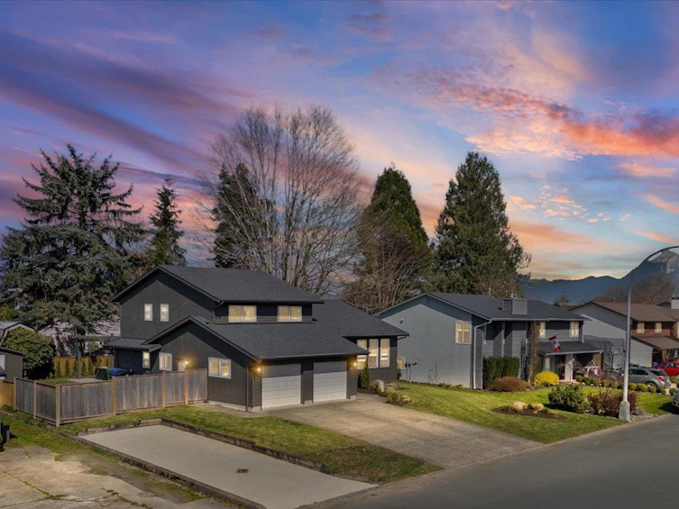 45201 Redwood Avenue, Chilliwack, BC, V2R 1W2 - 39