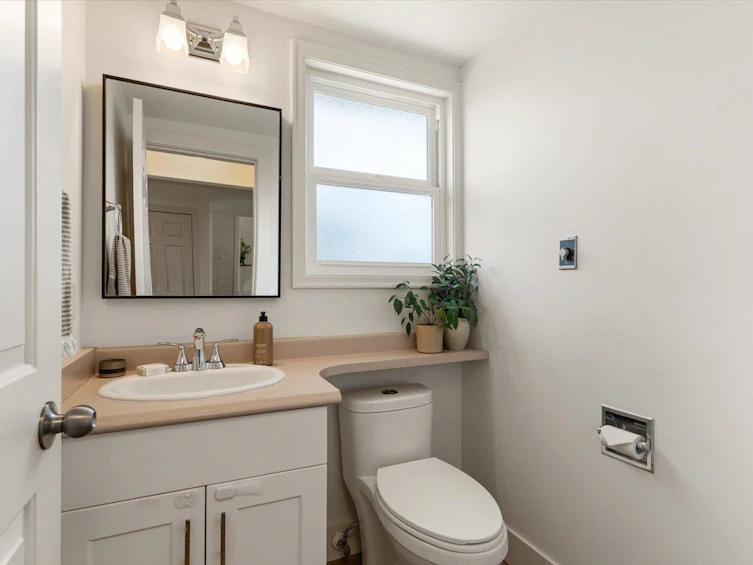 45201 Redwood Avenue, Chilliwack, BC, V2R 1W2 - 22