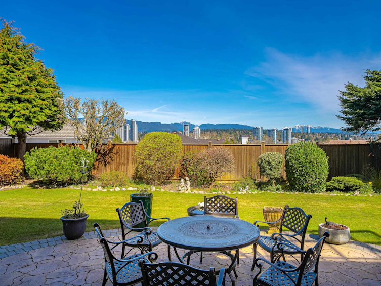 7548 Sequoia Road, Burnaby, BC, V3N 4W9 - 35