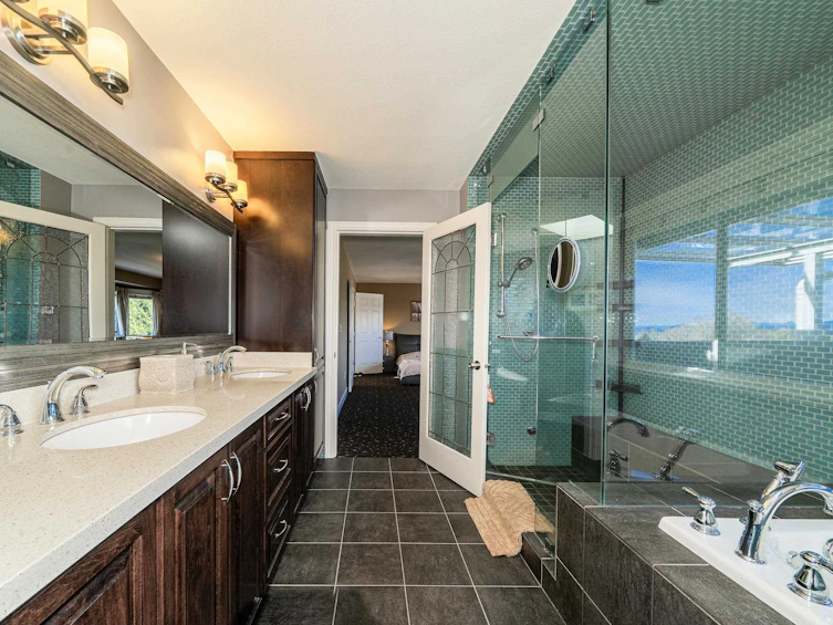 7548 Sequoia Road, Burnaby, BC, V3N 4W9 - 25