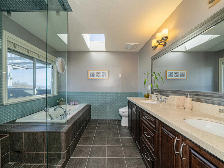 7548 Sequoia Road, Burnaby, BC, V3N 4W9 - 27
