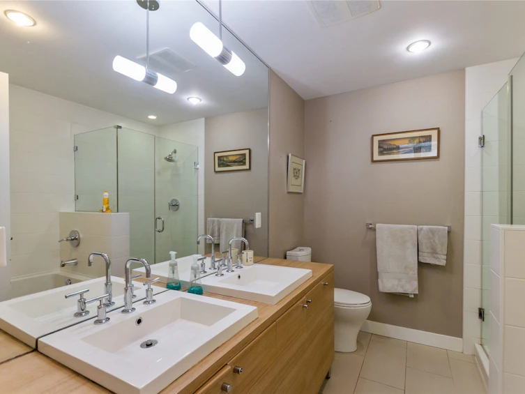 101-9150 University High Street, Burnaby, BC, V5A 0C5 - 13