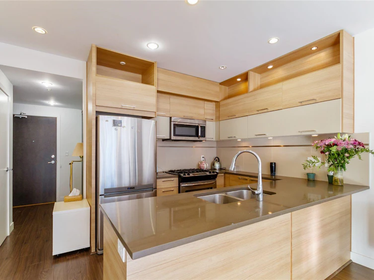 101-9150 University High Street, Burnaby, BC, V5A 0C5 - 10