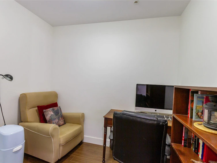 101-9150 University High Street, Burnaby, BC, V5A 0C5 - 17