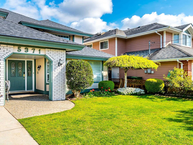 5371 Maple Road, Richmond, BC, V7E 1G2 - 2