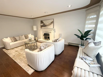 5371 Maple Road - 3