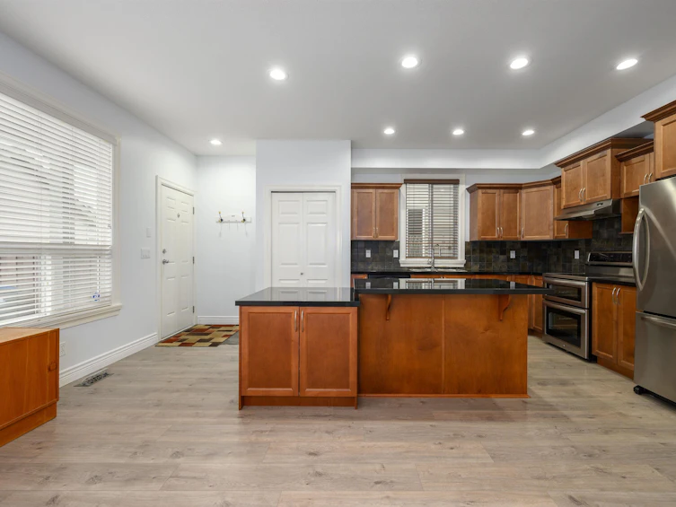 19441 66 Avenue, Surrey, BC, V4N 0C3 - 3