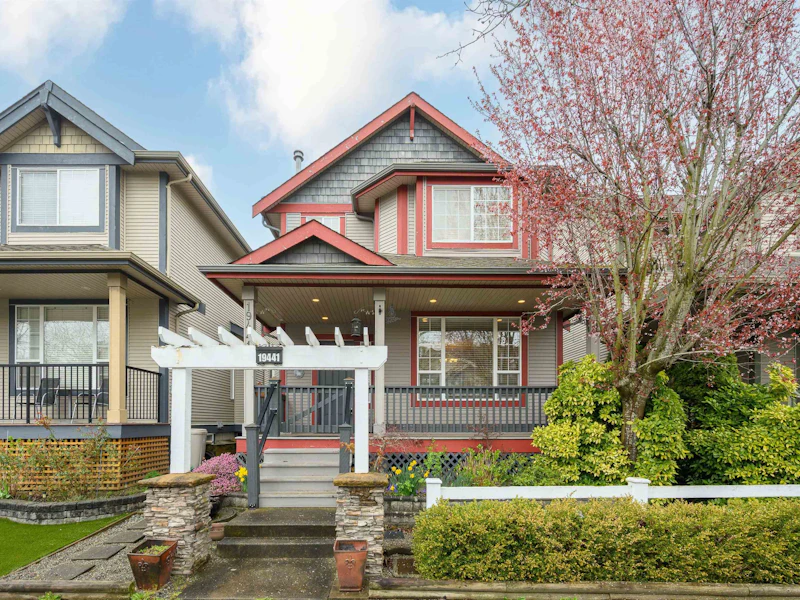 19441 66th Avenue, Surrey BC V4N 0C3