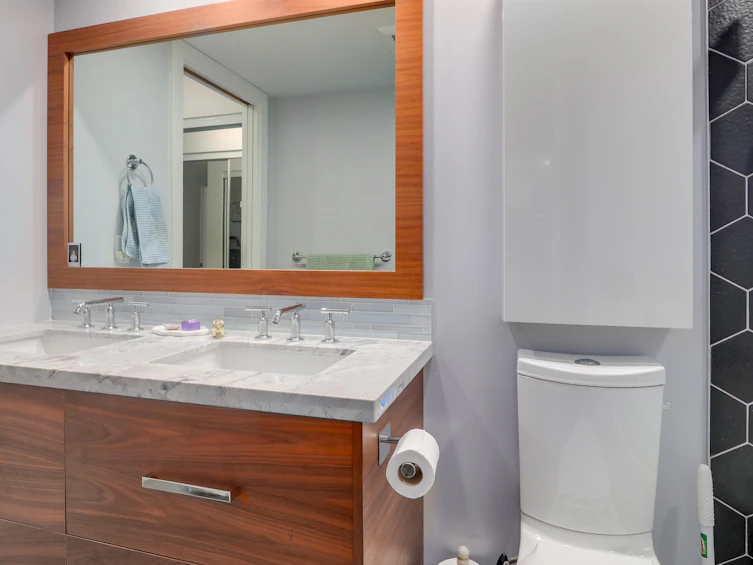 206-2137 W 10 Avenue, Vancouver, BC, V6K 4W4 - 11