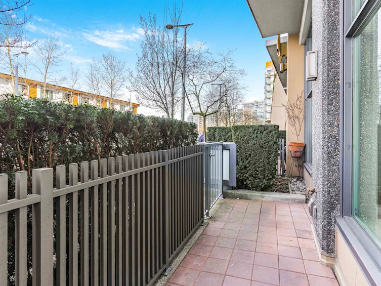 296 W 1st Avenue, Vancouver, BC, V5Y 3T2 - 24
