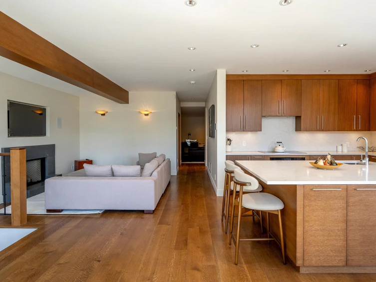 8364 Mountain View Drive, Whistler, BC, V8E 0G3 - 8