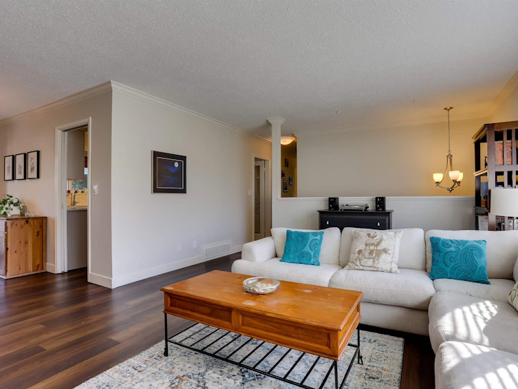 8271 Rosehill Drive, Richmond, BC, V7A 2J6 - 9
