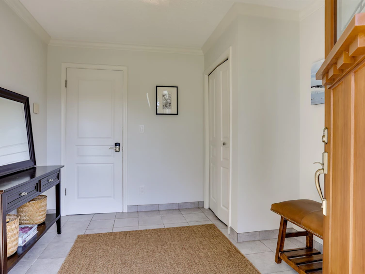 8271 Rosehill Drive, Richmond, BC, V7A 2J6 - 5
