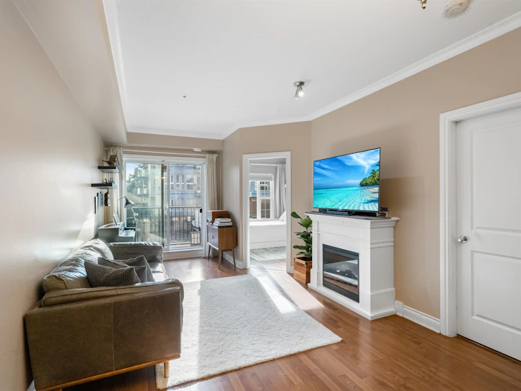 104-20286 53a Avenue, Langley, BC, V3A 0A8
