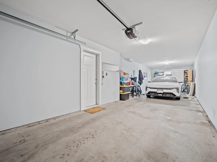 40-15399 Guildford Drive, Surrey, BC, V3R 7C6 - 15