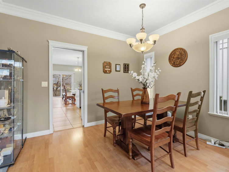 4553 Ellerton Court, Burnaby, BC, V5H 1E1 - 10
