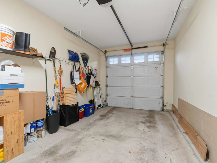 4553 Ellerton Court, Burnaby, BC, V5H 1E1 - 29