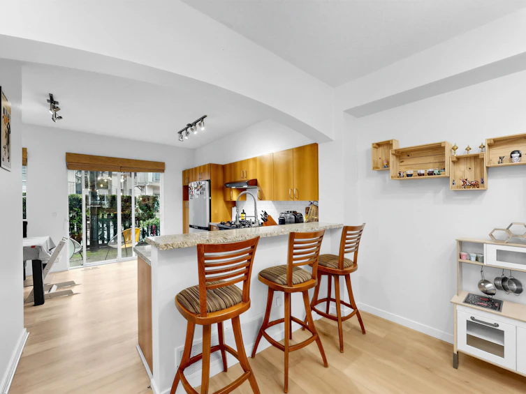 133-9133 Government Street, Burnaby, BC, V3N 0B1 - 6