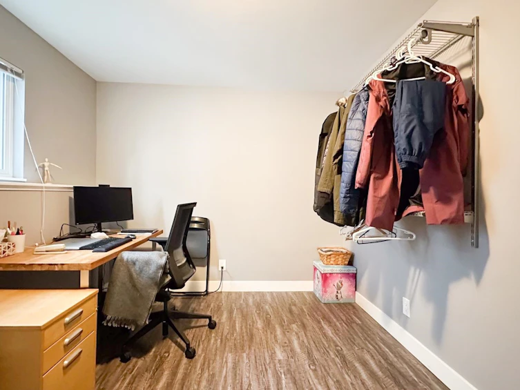 56 Warwick Avenue, Burnaby, BC, V5B 3X3 - 25