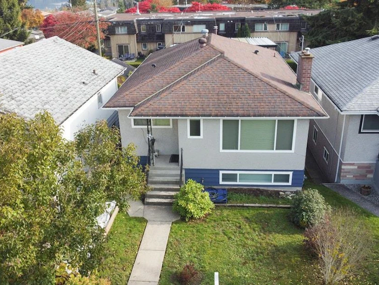 56 Warwick Avenue, Burnaby, BC, V5B 3X3 - 35