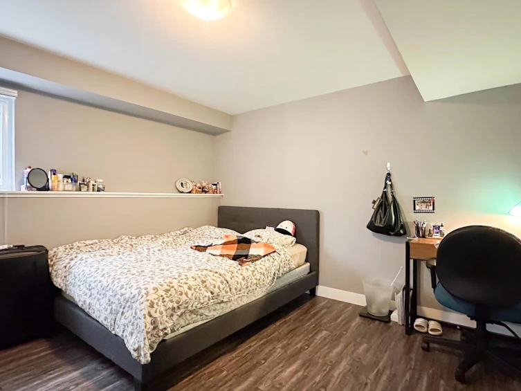 56 Warwick Avenue, Burnaby, BC, V5B 3X3 - 24