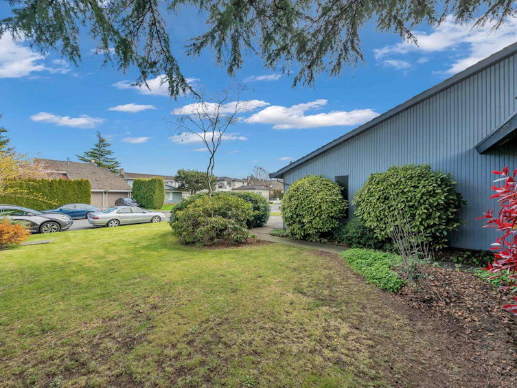 7651 Willowfield Drive, Richmond, BC, V7C 4S8 - 6