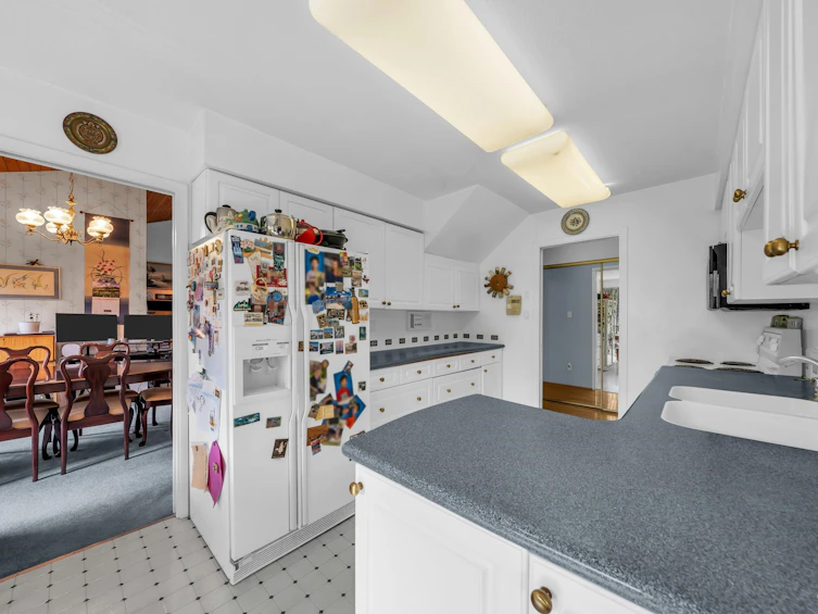 7651 Willowfield Drive, Richmond, BC, V7C 4S8 - 16
