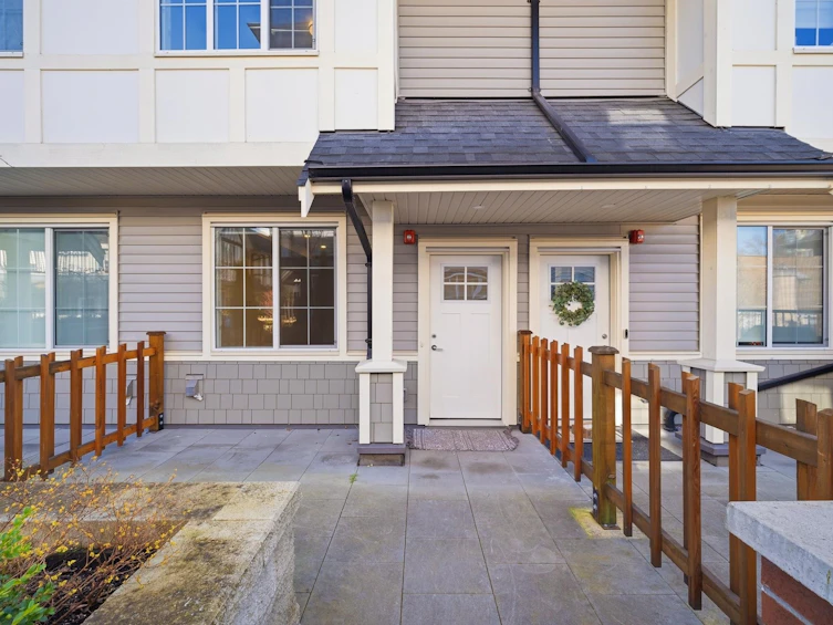 37-8888 Spires Road, Richmond, BC, V6Y 1W6 - 2
