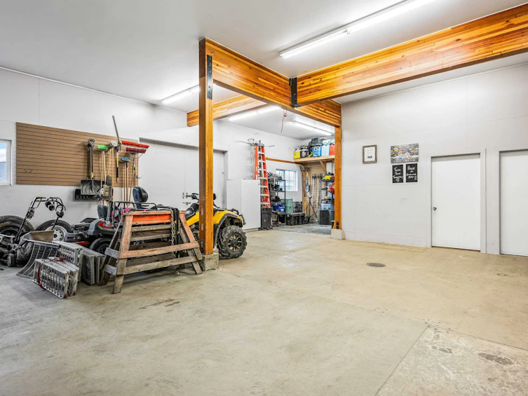 5523 Lickman Road, Chilliwack, BC, V2R 4B5 - 38