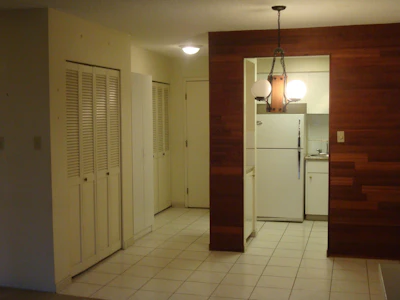 216-3150 Prince Edward Street - 2