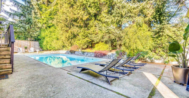 885 Fairfield Road, North Vancouver, BC, V7H 2J4 - 3