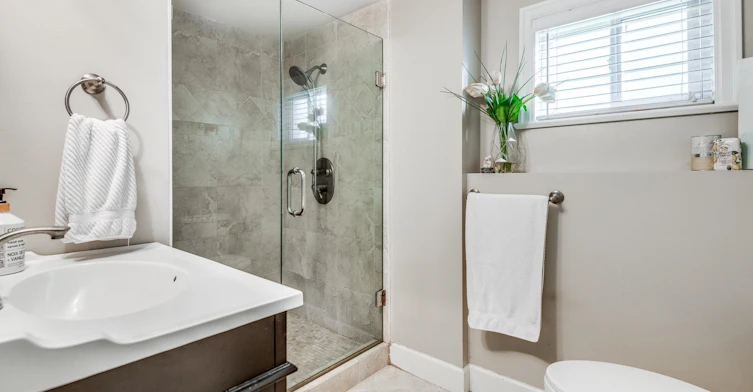885 Fairfield Road, North Vancouver, BC, V7H 2J4 - 16