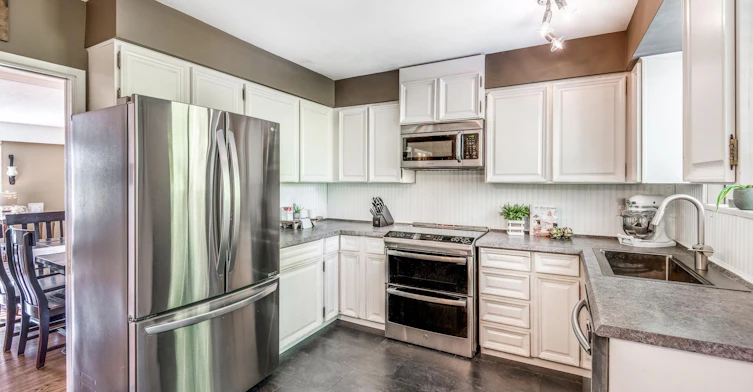 885 Fairfield Road, North Vancouver, BC, V7H 2J4 - 8