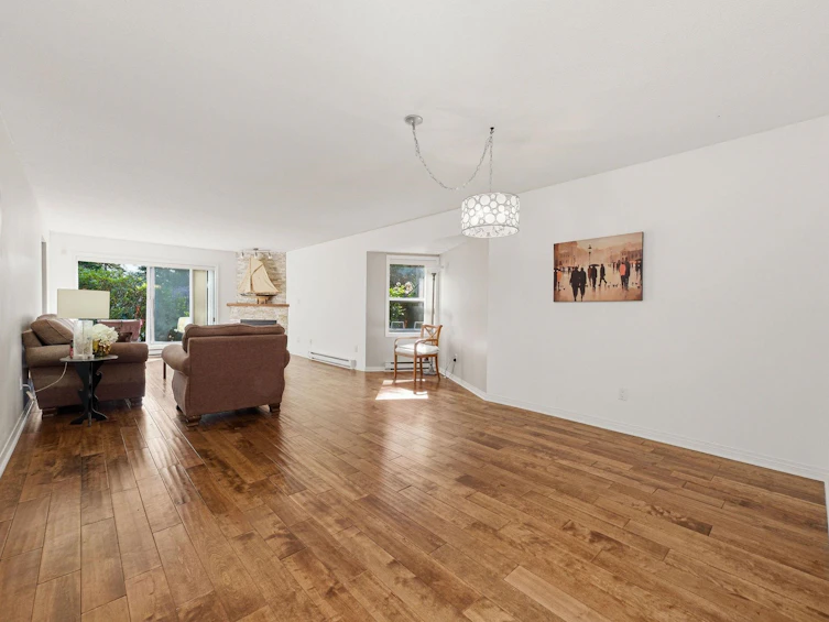 104-1500 Ostler Court, North Vancouver, BC, V7G 2C2 - 10