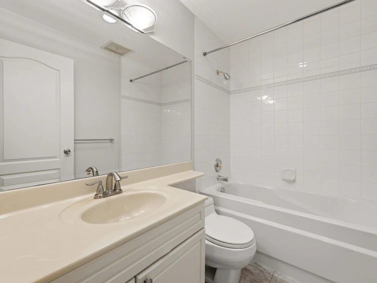 104-1500 Ostler Court, North Vancouver, BC, V7G 2C2 - 25