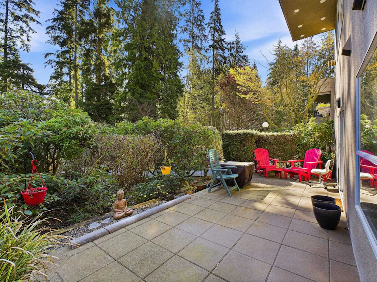 104-1500 Ostler Court, North Vancouver, BC, V7G 2C2 - 2