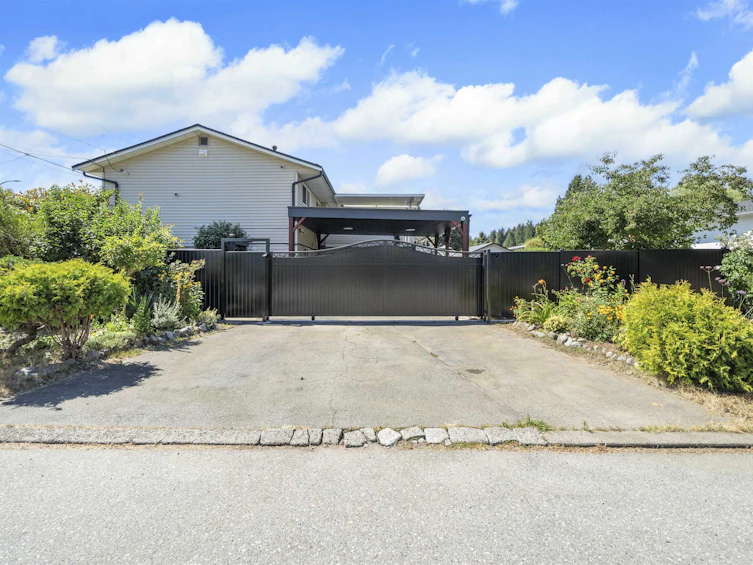 1121 Prairie Avenue, Port Coquitlam, BC, V3B 1S7 - 38