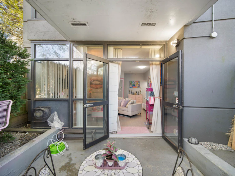 101-10899 University Drive, Surrey, BC, V3T 5V2 - 25