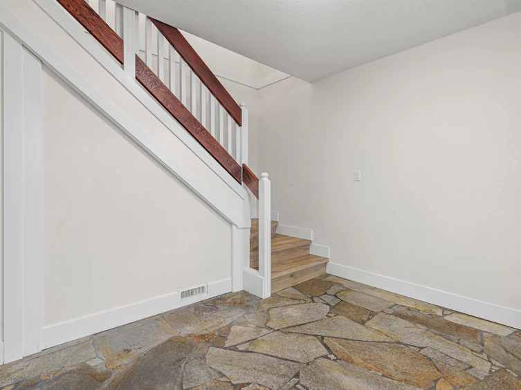 45187 Mountview Way, Chilliwack, BC, V2R 1T3 - 4