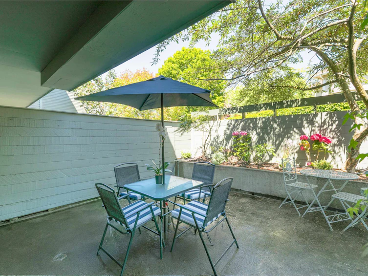 208-2119 Bellevue Avenue, West Vancouver, BC, V7V 1C2 - 14