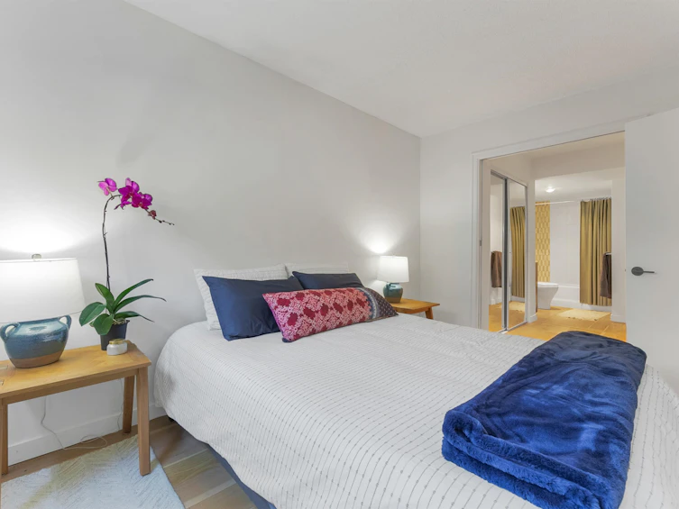 208-2119 Bellevue Avenue, West Vancouver, BC, V7V 1C2 - 21