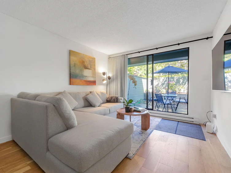 208-2119 Bellevue Avenue, West Vancouver, BC, V7V 1C2 - 11
